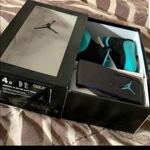 JORDAN 12 Retro GIFT PACK